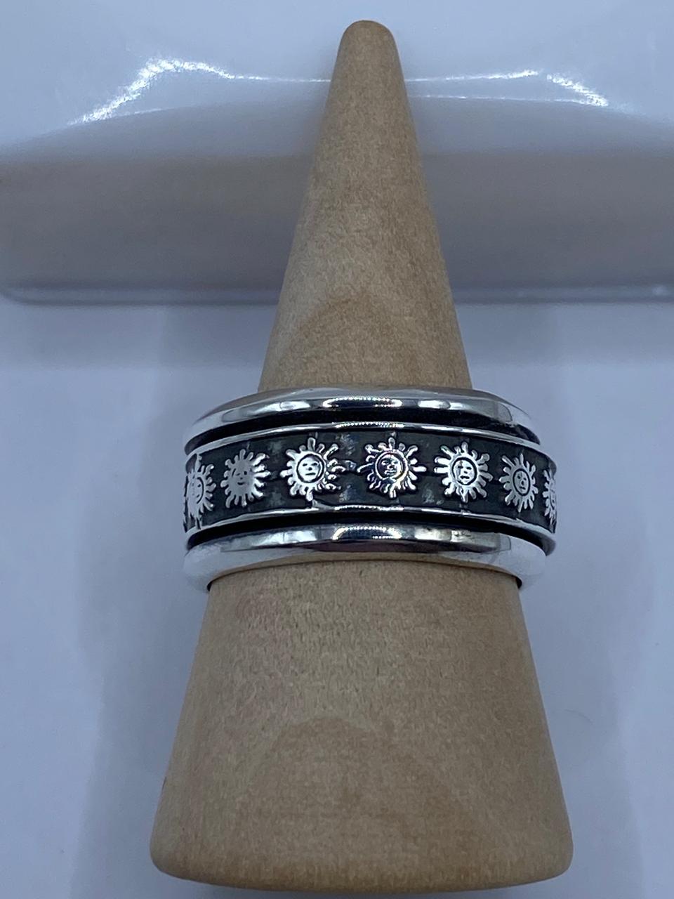 ☀️ Anillo Giratorio de Plata 925 con Soles Grabados