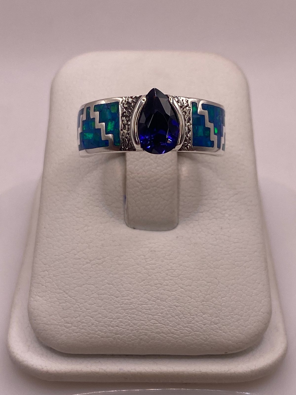 💍✨ Anillo “Greca Azul” de Plata 950 con Ópalo de Fuego y Zirconia