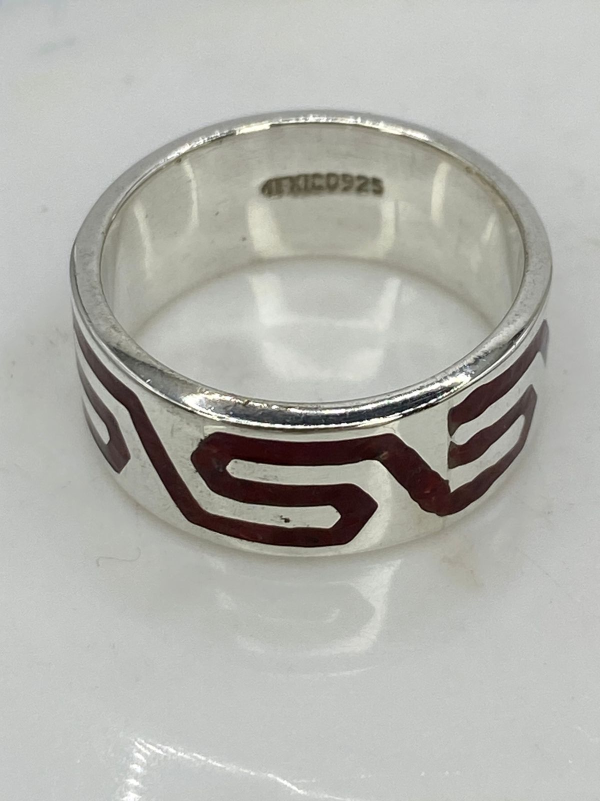 ❤️💍 Anillo Greca Geométrica en Coral Rojo