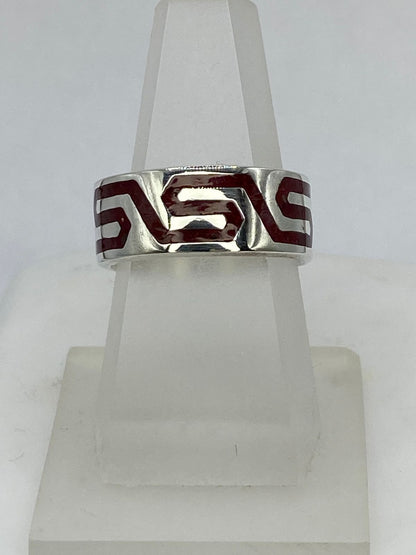 Anillo Greca Geométrica en Coral Rojo