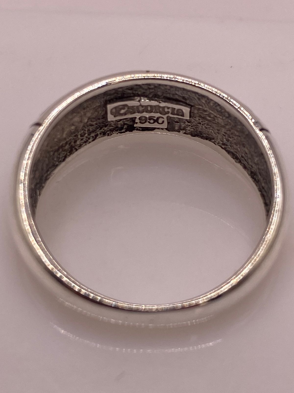 Anillo Greca Geomitrica con Ópalo de Fuego en Plata .950