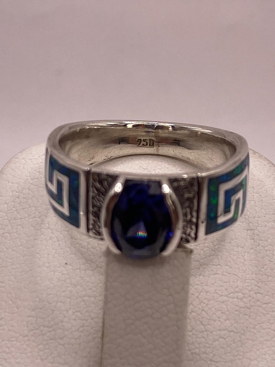 Anillo de Greca con Ópalo de Fuego y Zirconia en Plata .950