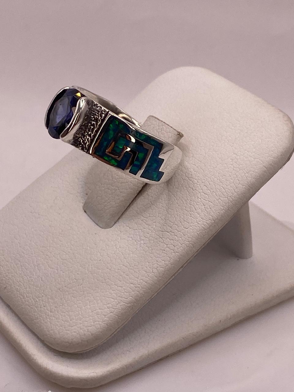 Anillo de Greca con Ópalo de Fuego y Zirconia en Plata .950