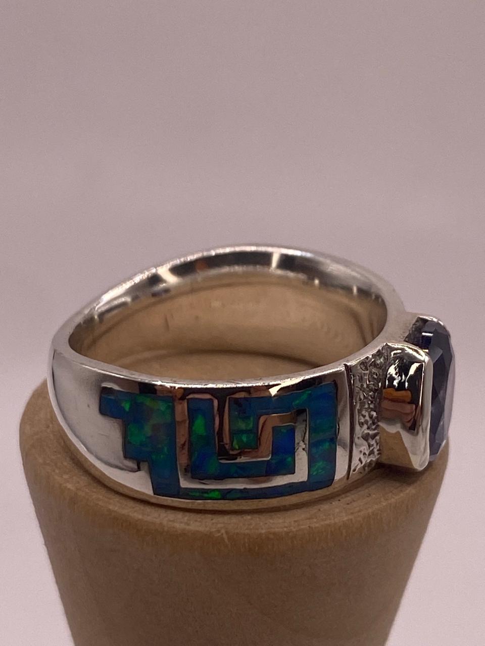 Anillo de Greca con Ópalo de Fuego y Zirconia en Plata .950