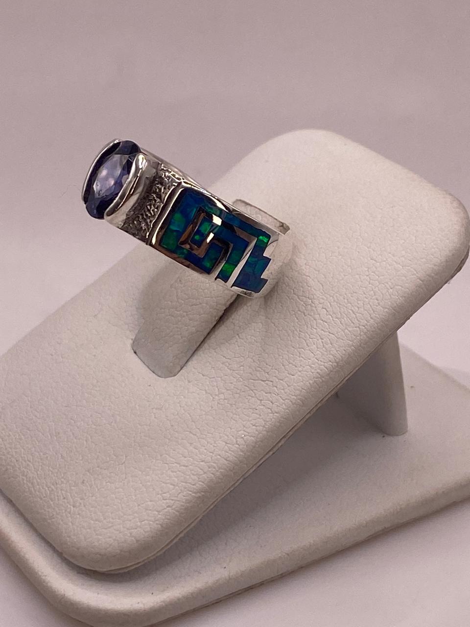 Anillo de Greca con Ópalo de Fuego y Zirconia en Plata .950