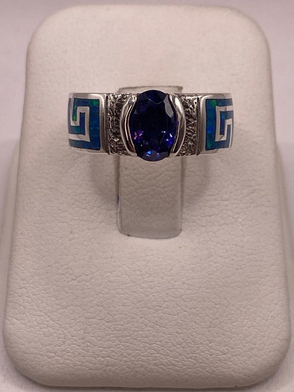Anillo de Greca con Ópalo de Fuego y Circonia en Plata .950, vista de detalle