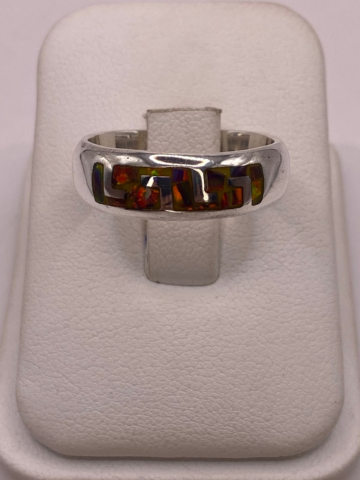 Anillo Greca de Plata 950 con Ópalo de Fuego — ángulo diagonal