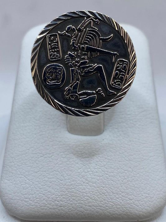Anillo Guerrero Maya en Plata .925 – Diseño Prehispánico Circular Tipo Sello