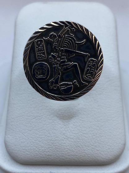 Anillo Guerrero Maya en Plata .925 – Diseño Prehispánico Circular Tipo Sello