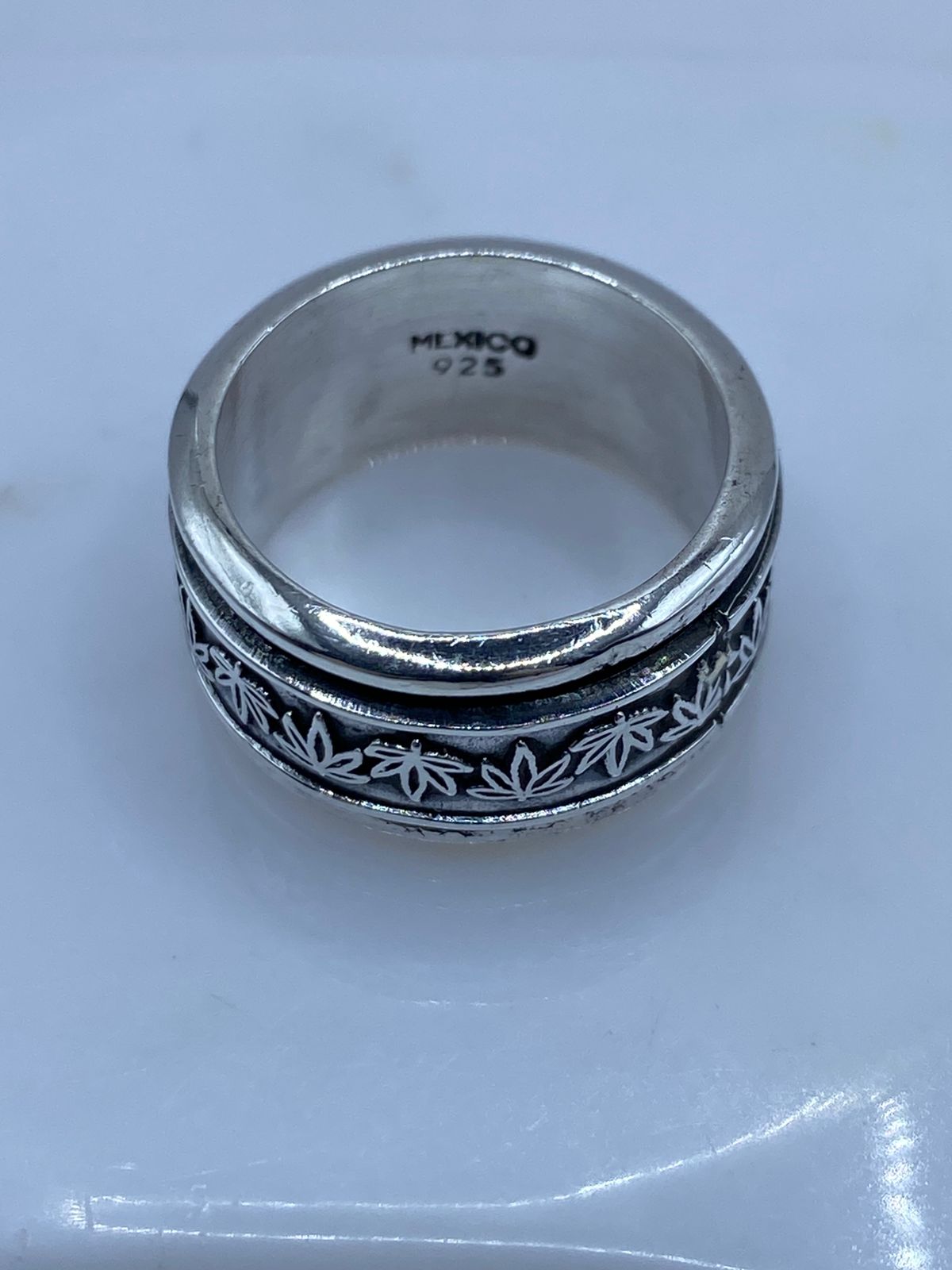 🍁anillo Hoja de Maple en Plata .925