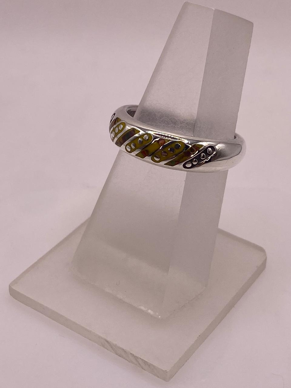 Anillo con Incrustación Diagonal de Plata 950 y Ópalo de Fuego