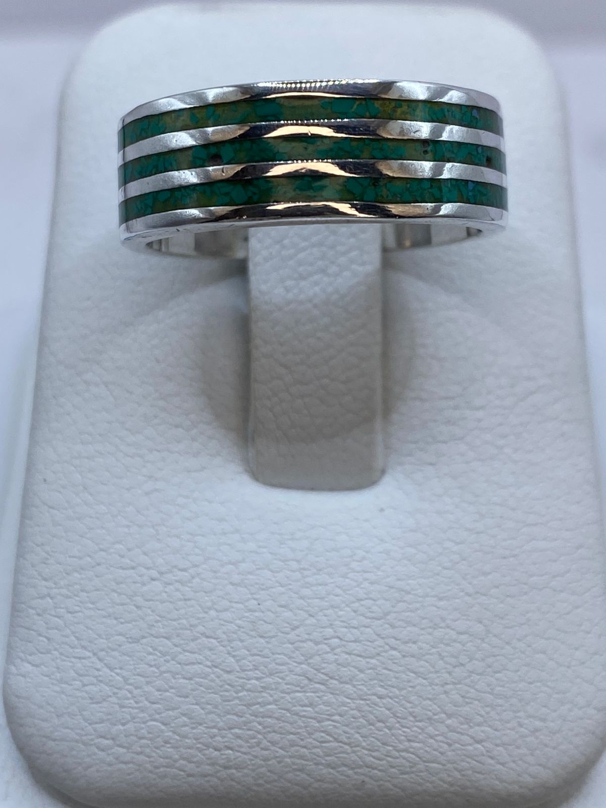 Anillo Líneas Eternas de Plata .925 con Malaquita