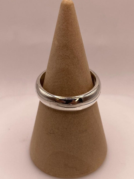 Anillo Liso Argolla en Plata .925, vista frontal