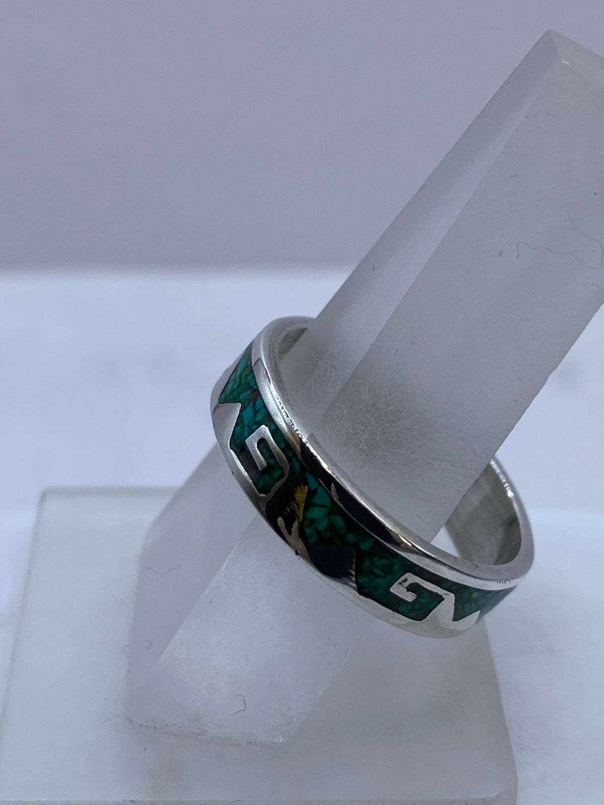 Anillo de Malaquita con Grecas Caladas en Plata .925