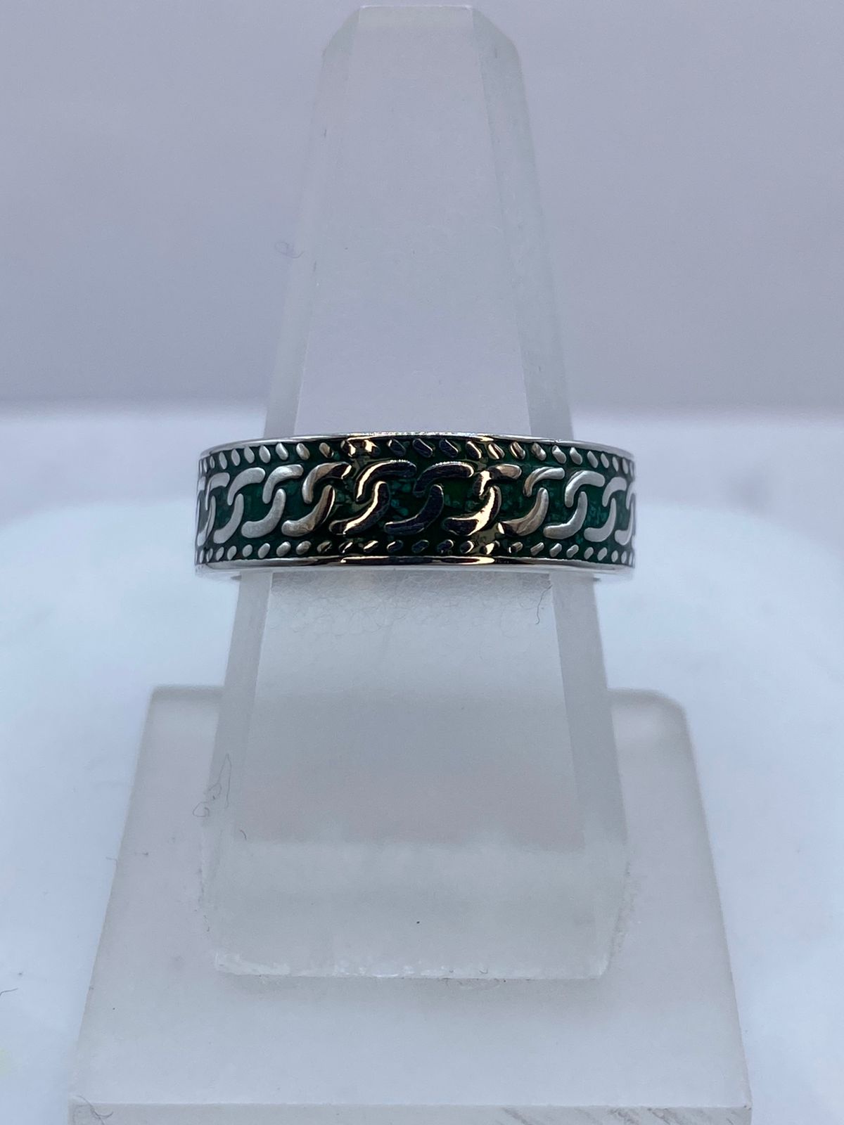 Anillo de Malaquita Entrelazada en Plata .925