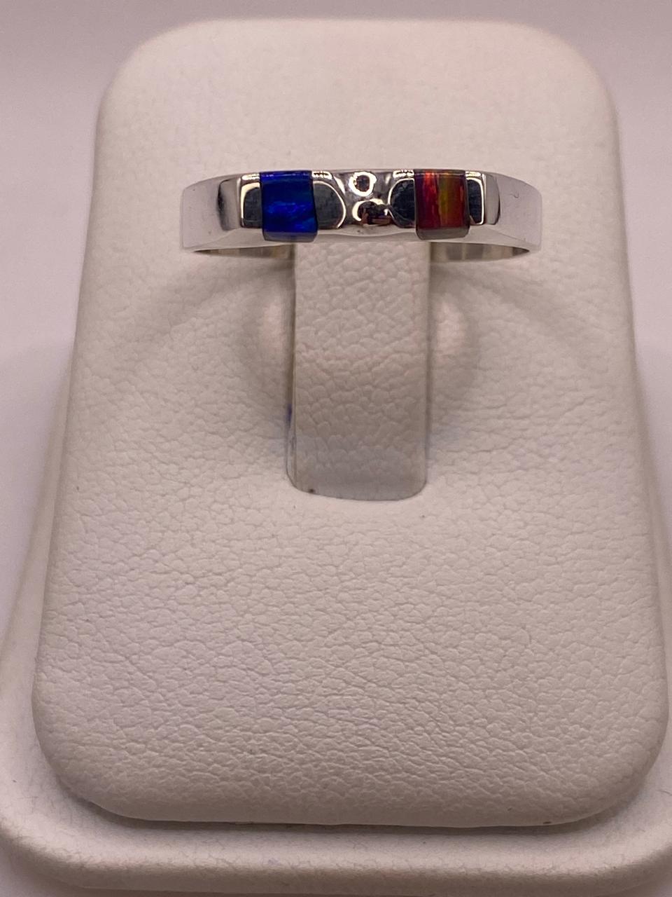 Anillo Minimalista de Plata 950 con Ópalo de Fuego