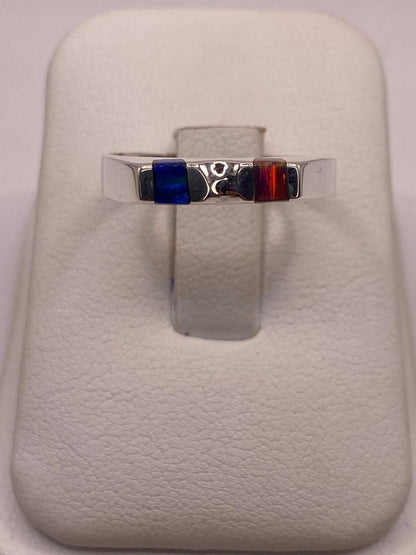 Anillo Minimalista de Plata 950 con Ópalo de Fuego, vista superior