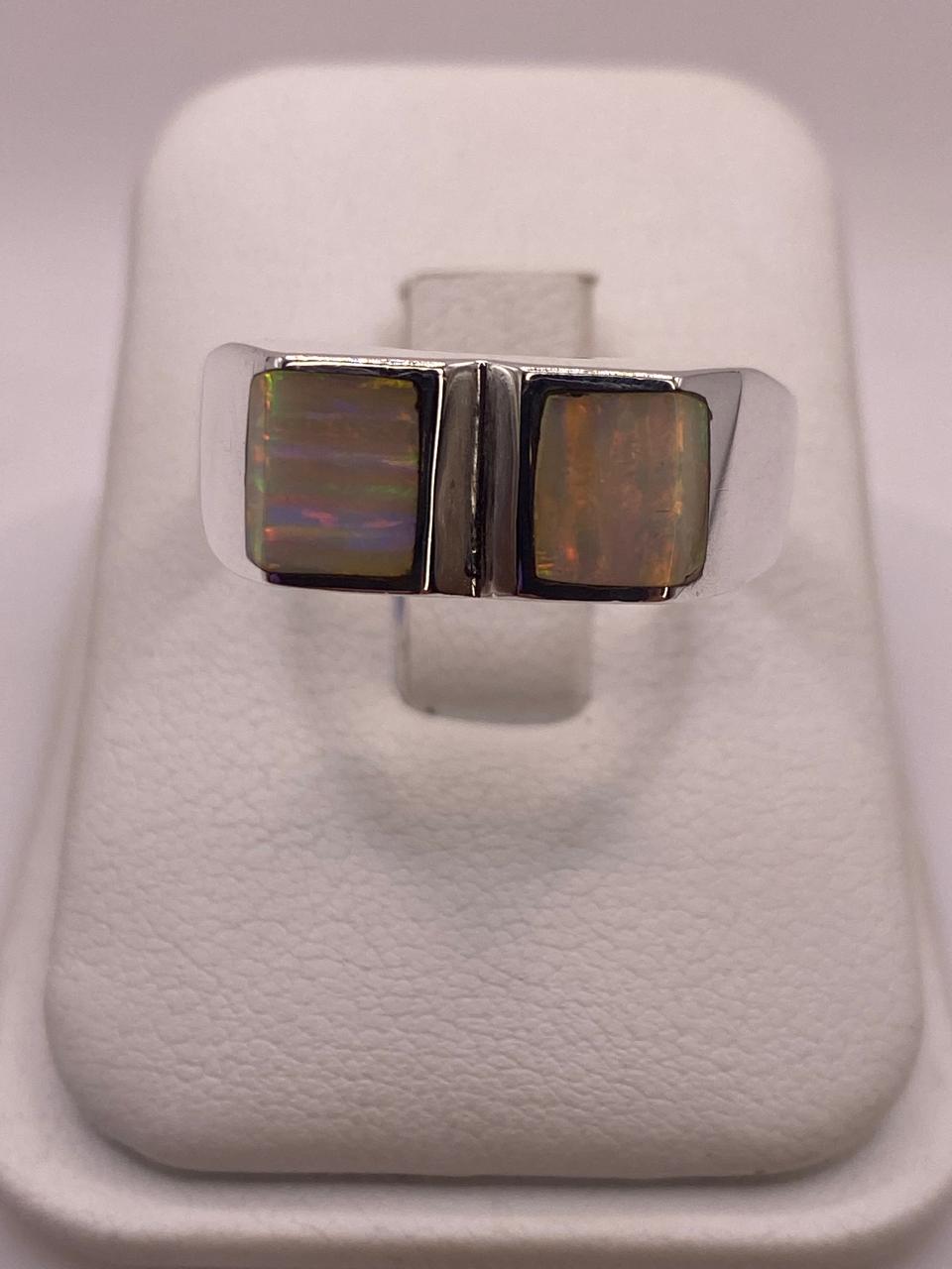 Anillo Moderno Geométrico de Plata 950 con Ópalo de Fuego