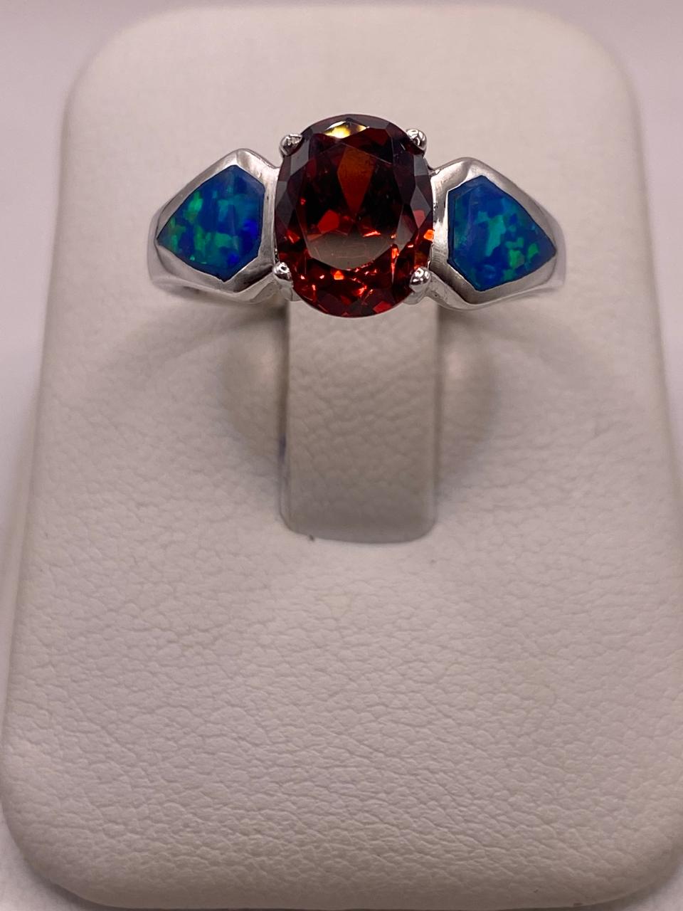 Anillo Moderno de Plata 925 con Ópalo de Fuego y Zirconia