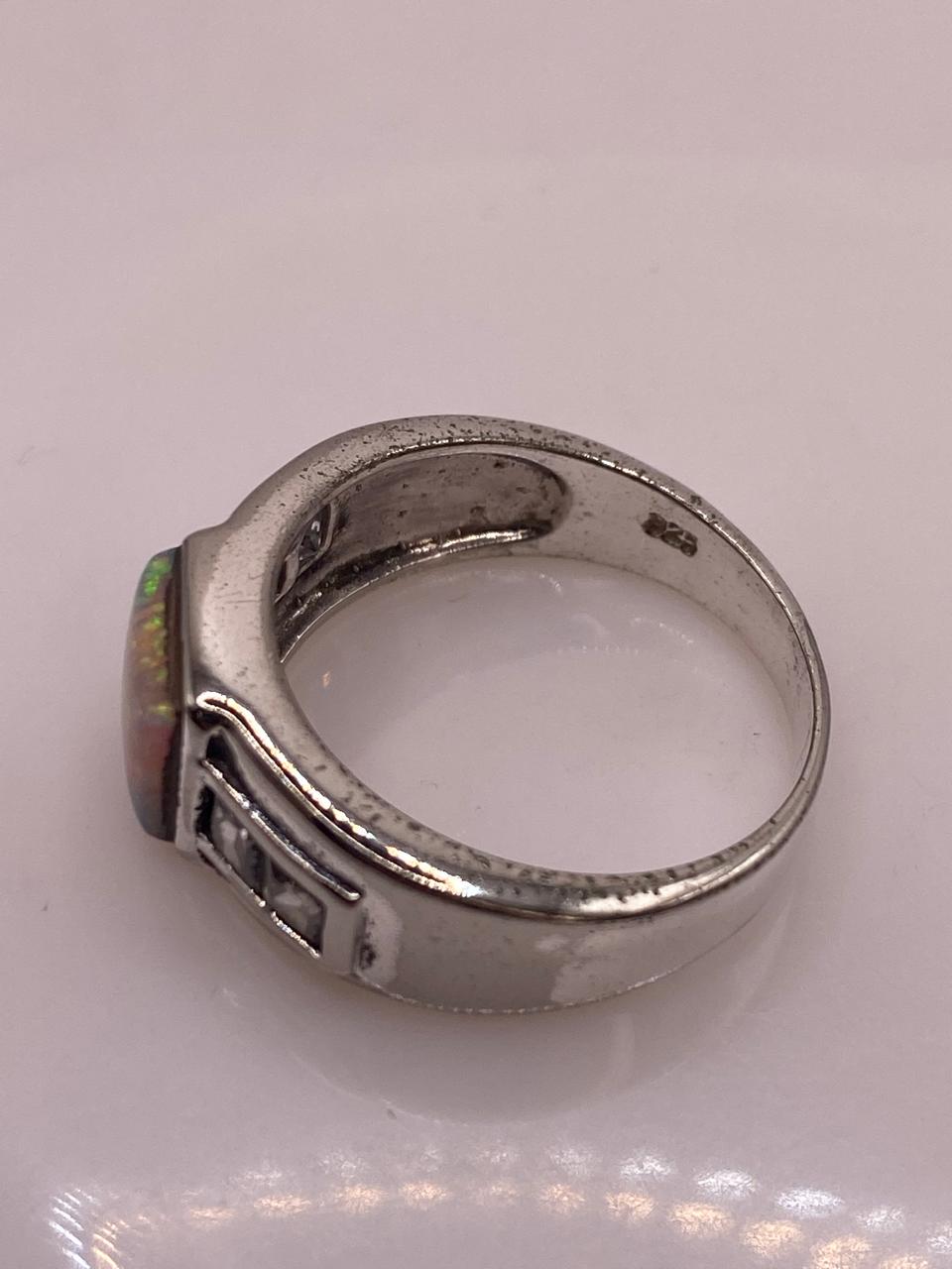 Anillo Moderno de Plata 925 con Ópalo de Fuego y Zirconia