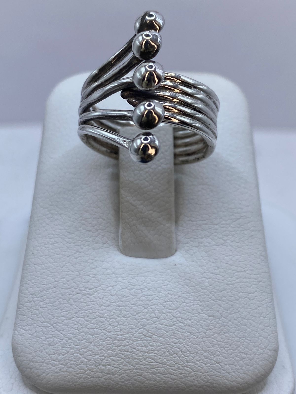 Anillo Multibanda con Esferas en Plata .925