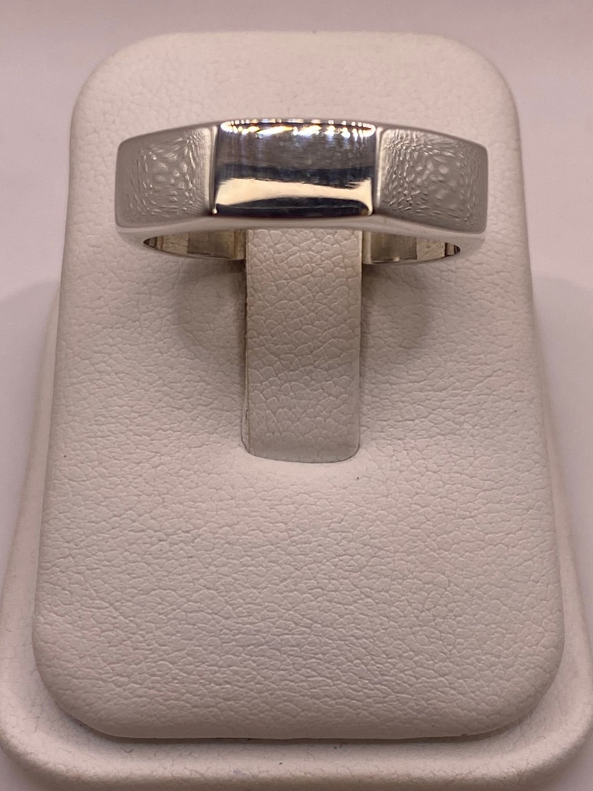 Anillo Octagonal Pulido en Plata .925