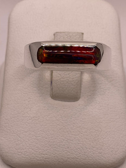 Anillo con Ópalo de Fuego en Barra Multicolor en Plata .925