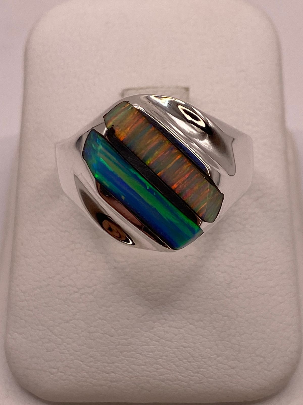 Anillo con Ópalo de Fuego en Barras Multicolor en Plata .925