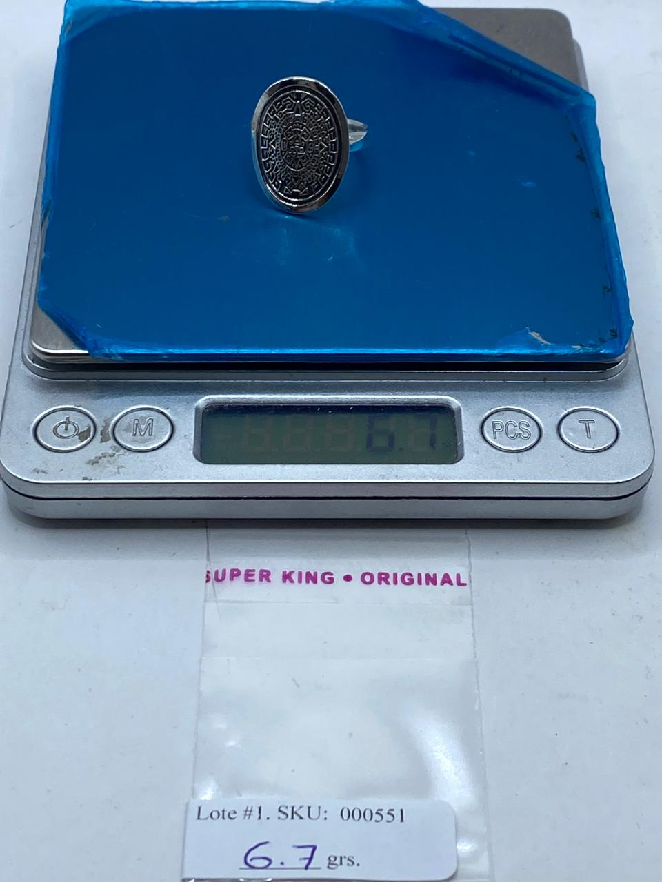 Anillo Ovalado Calendario Azteca en Plata .925 – Diseño Piedra del Sol