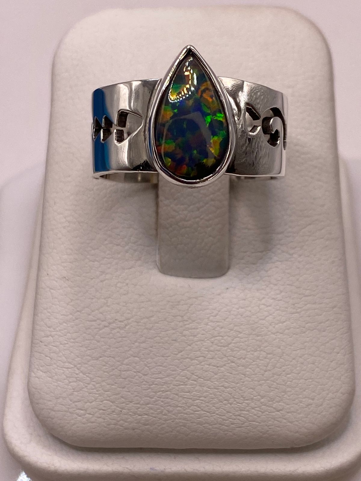🔥 Anillo con Piedra Ópalo de Fuego en Forma de Gota en Plata Ley 950