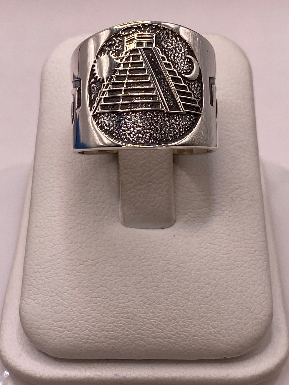 Anillo con Pirámide y Sol/Luna en Plata .925 🌞🌙🏛️