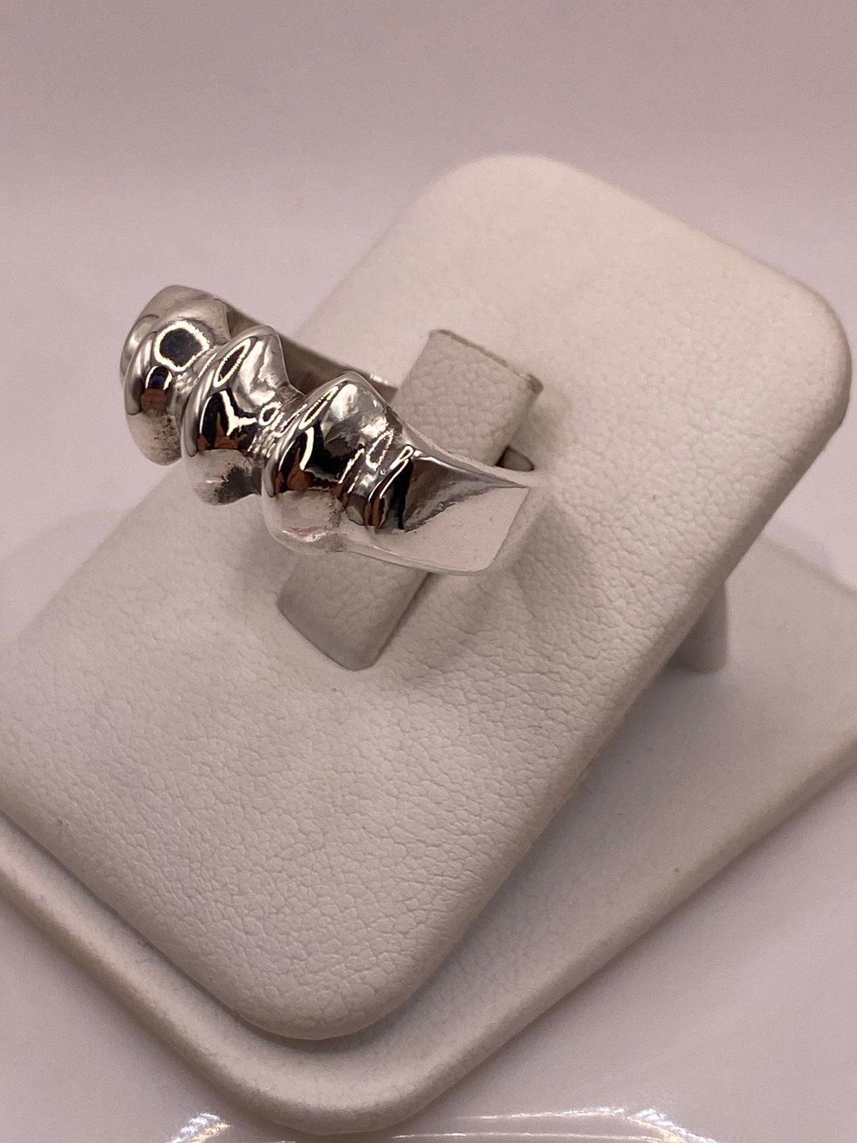 Anillo Plata .925 Diseño Ondas Elevadas