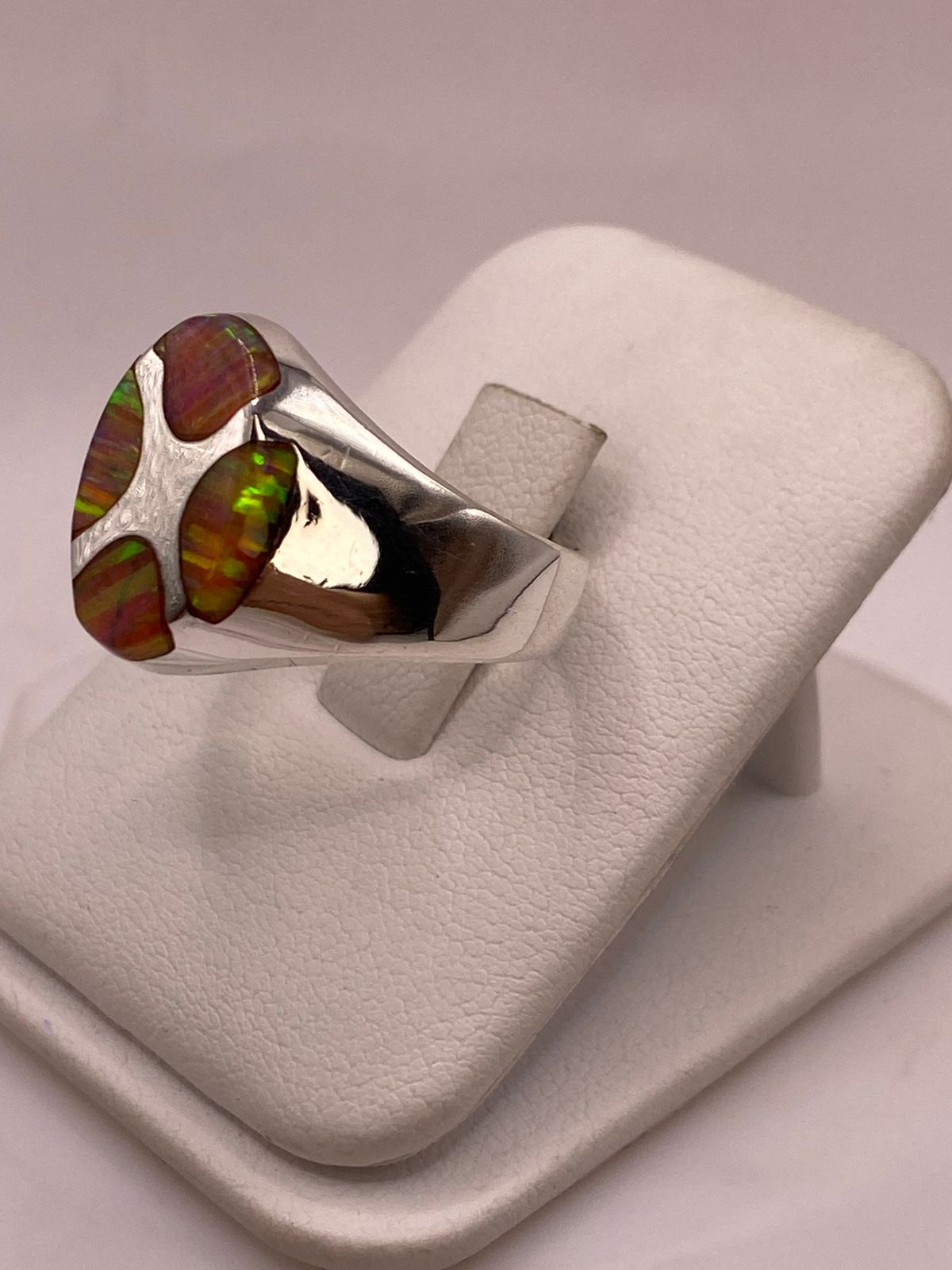 Anillo Plata Ley 925 con Ópalo de Fuego – Diseño Geométrico
