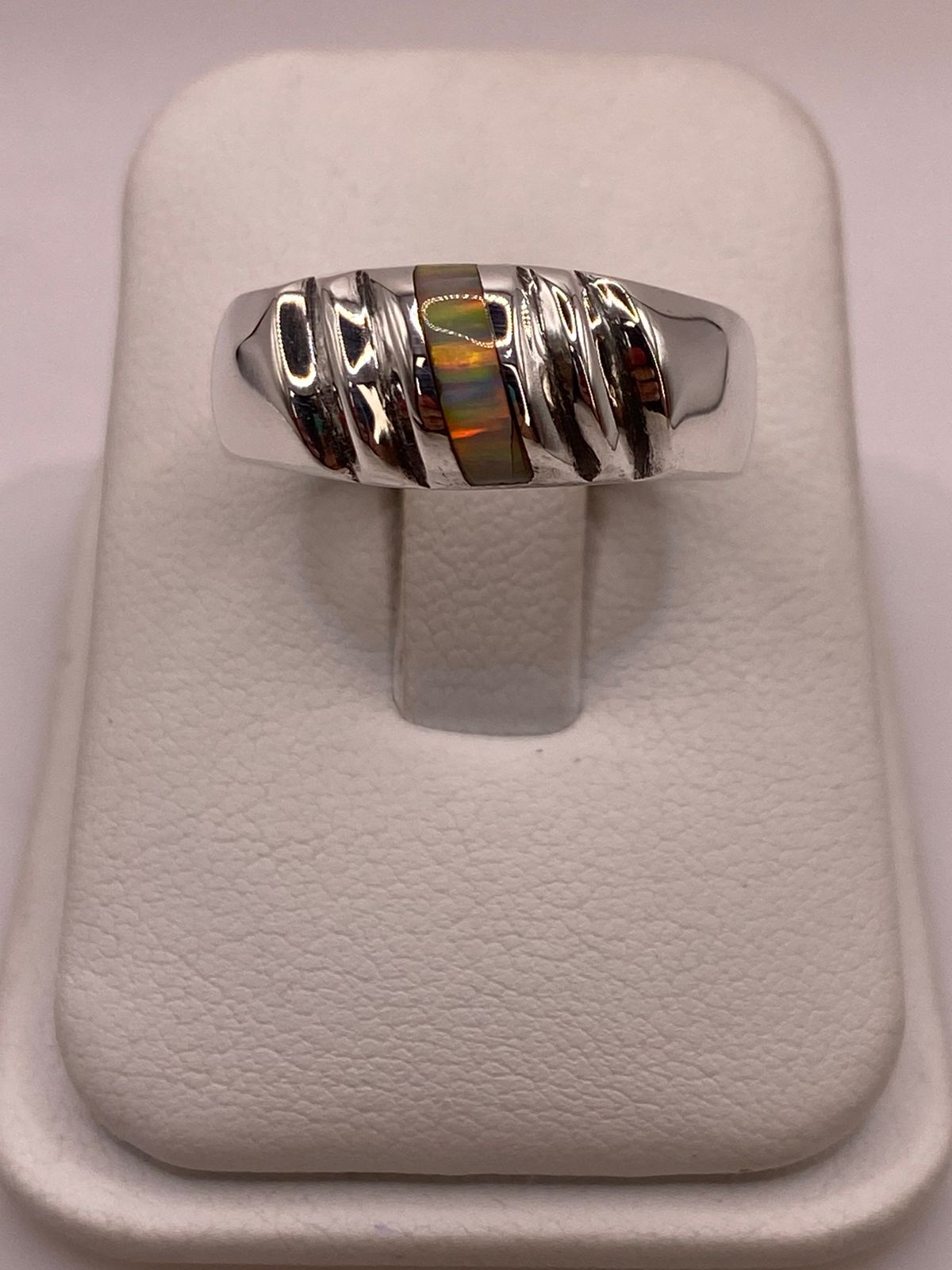 Anillo Plata Ley 925 con Ópalo de Fuego e Incrustación Vertical