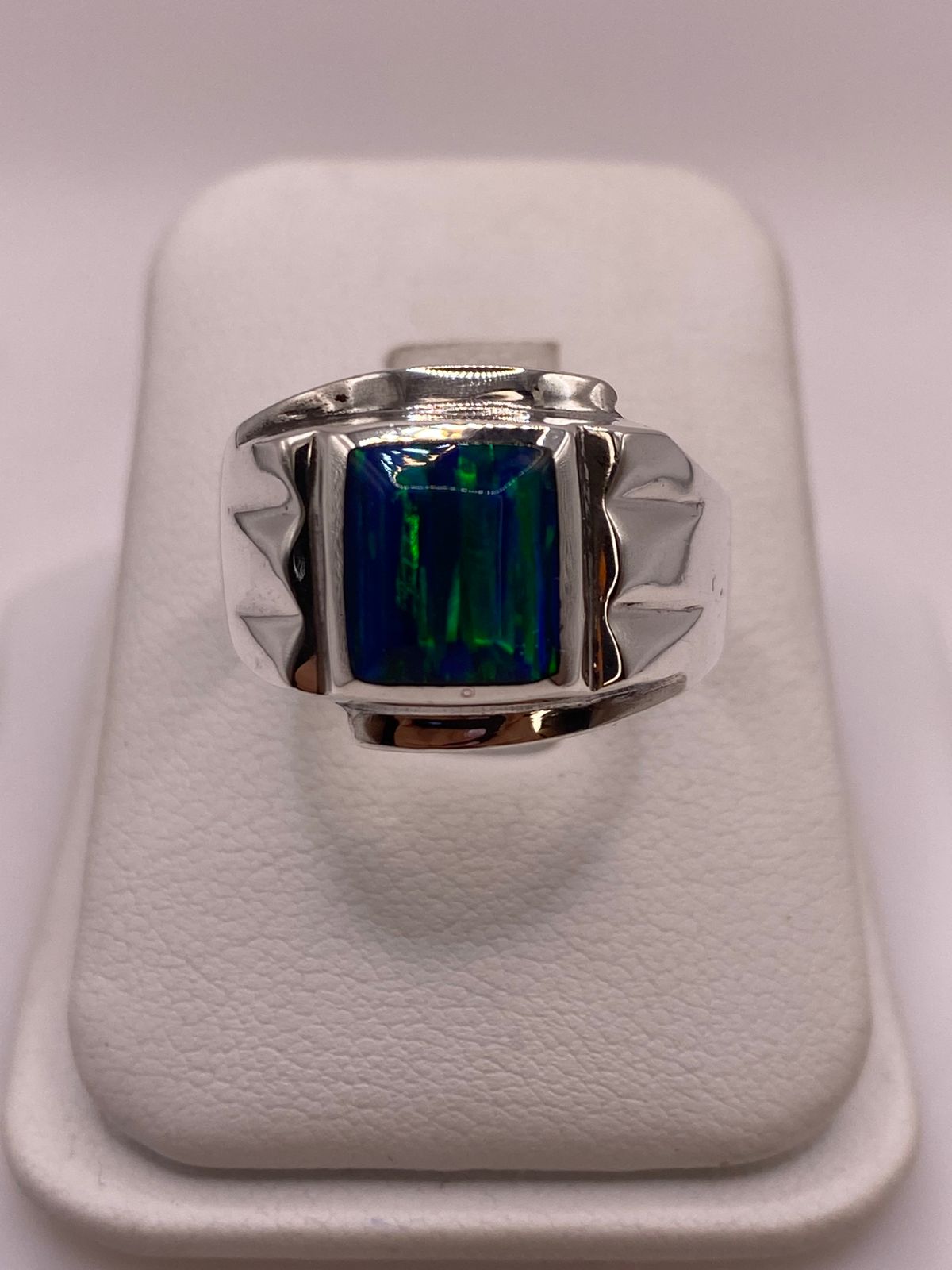 Anillo Plata Ley 925 con Ópalo de Fuego Diseño Rectangular Moderno