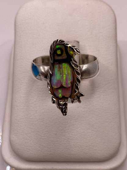 Anillo Plata Ley 925 con Ópalo de Fuego Multicolor Diseño Artesanal de Cotorro, vista frontal