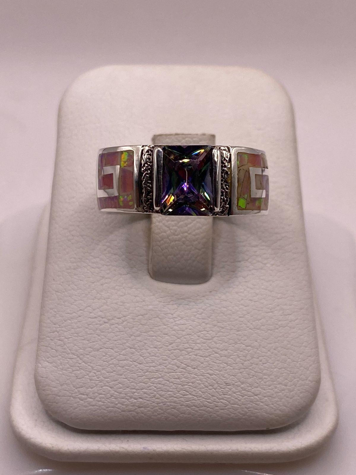 Anillo Plata Ley 950 con Ópalo de Fuego y Circonia Multicolor Diseño Greca