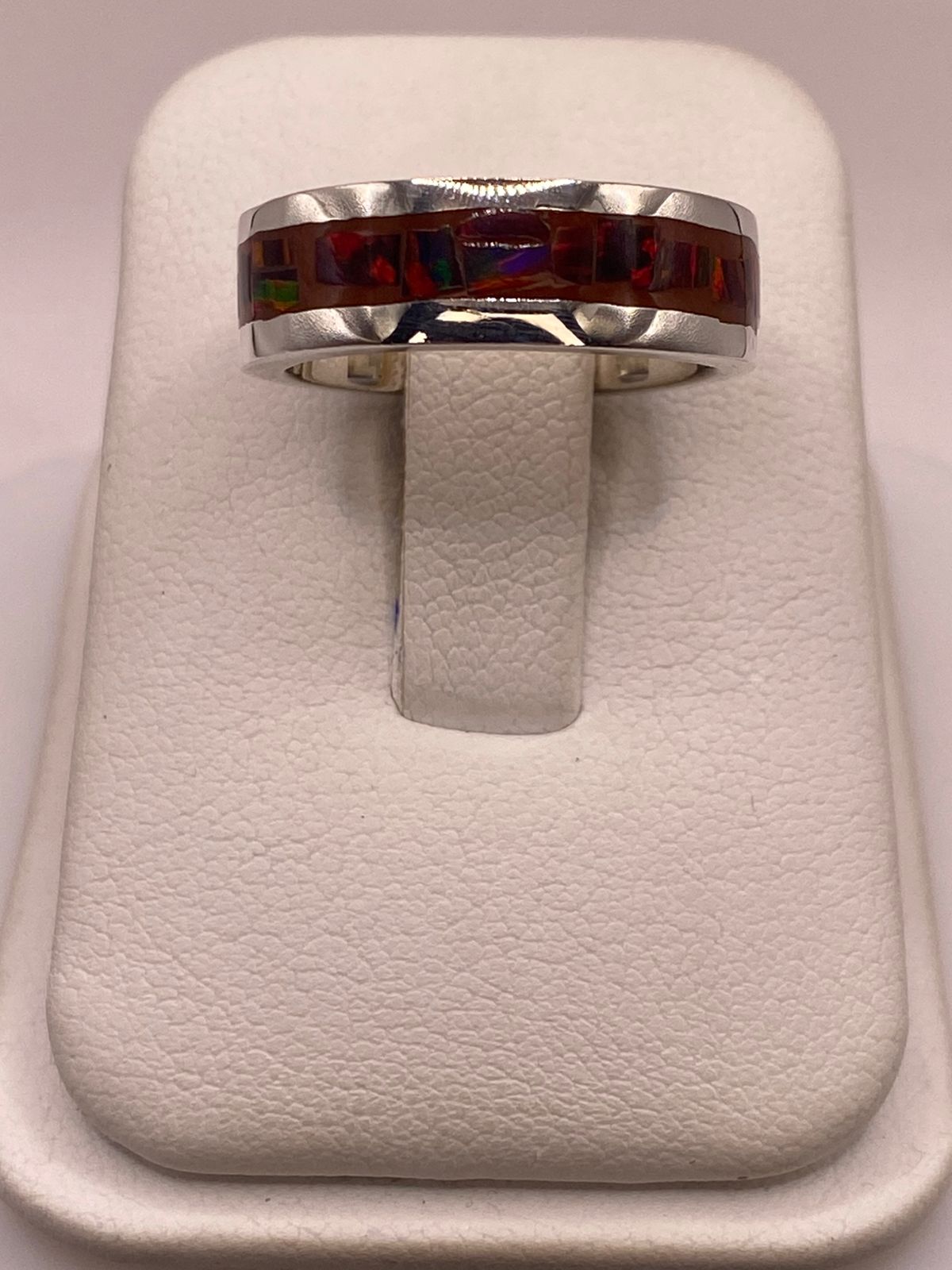 Anillo de Plata Ley 950 con Ópalo de Fuego Rojo Intenso