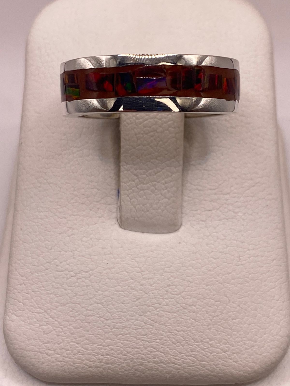 Anillo de Plata Ley 950 con Ópalo de Fuego Rojo Intenso