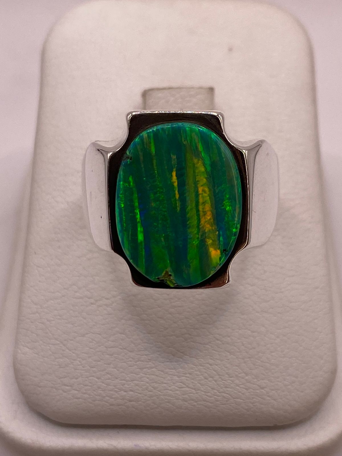 Anillo Plata Ley 950 con Ópalo de Fuego Diseño Contemporáneo