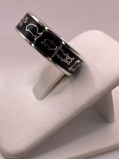 Anillo de Plata .925 con Figuras de Animales, vista frontal