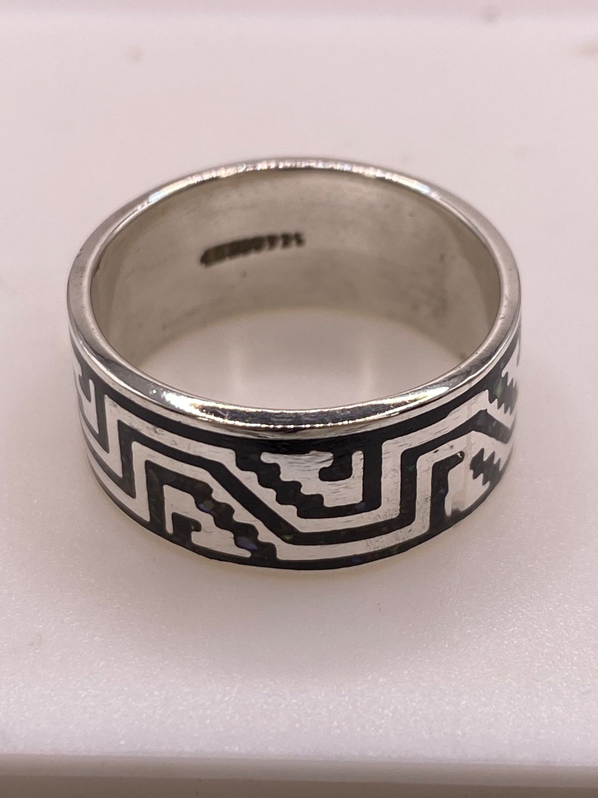 Anillo de Plata .925 con Greca Prehispánica y Obsidiana