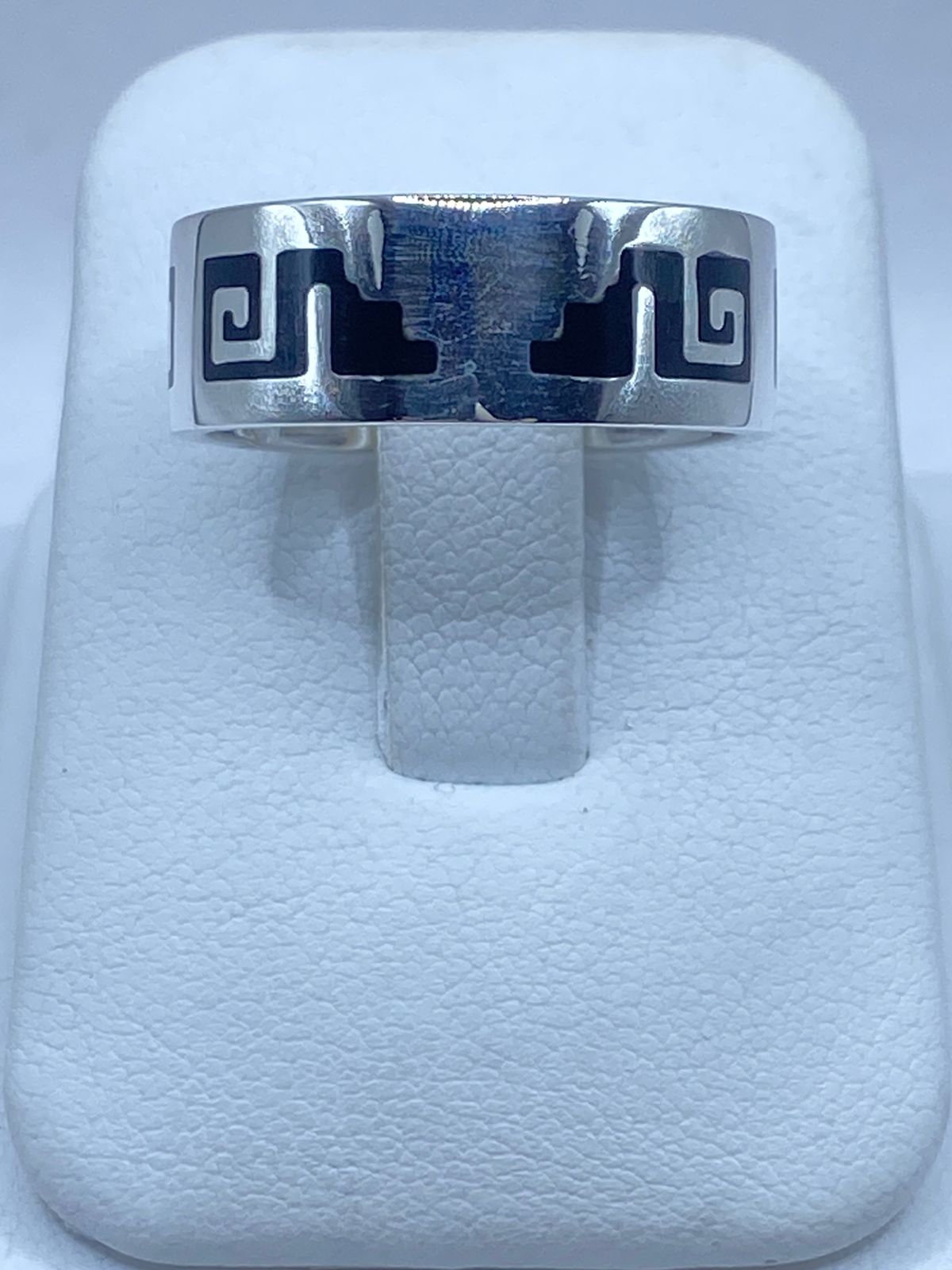 Anillo de Plata .925 con Ónix y Greca Ancestral