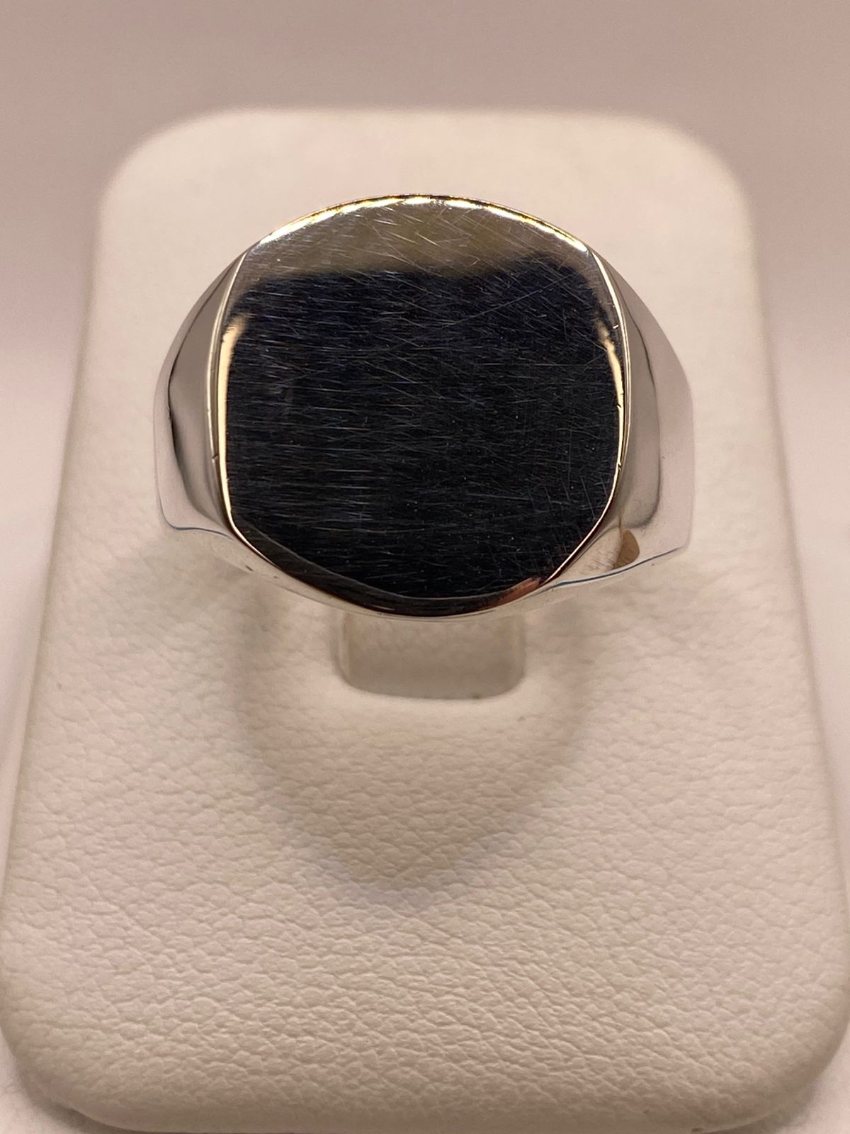 Anillo Sello Artesanal en Plata Liso