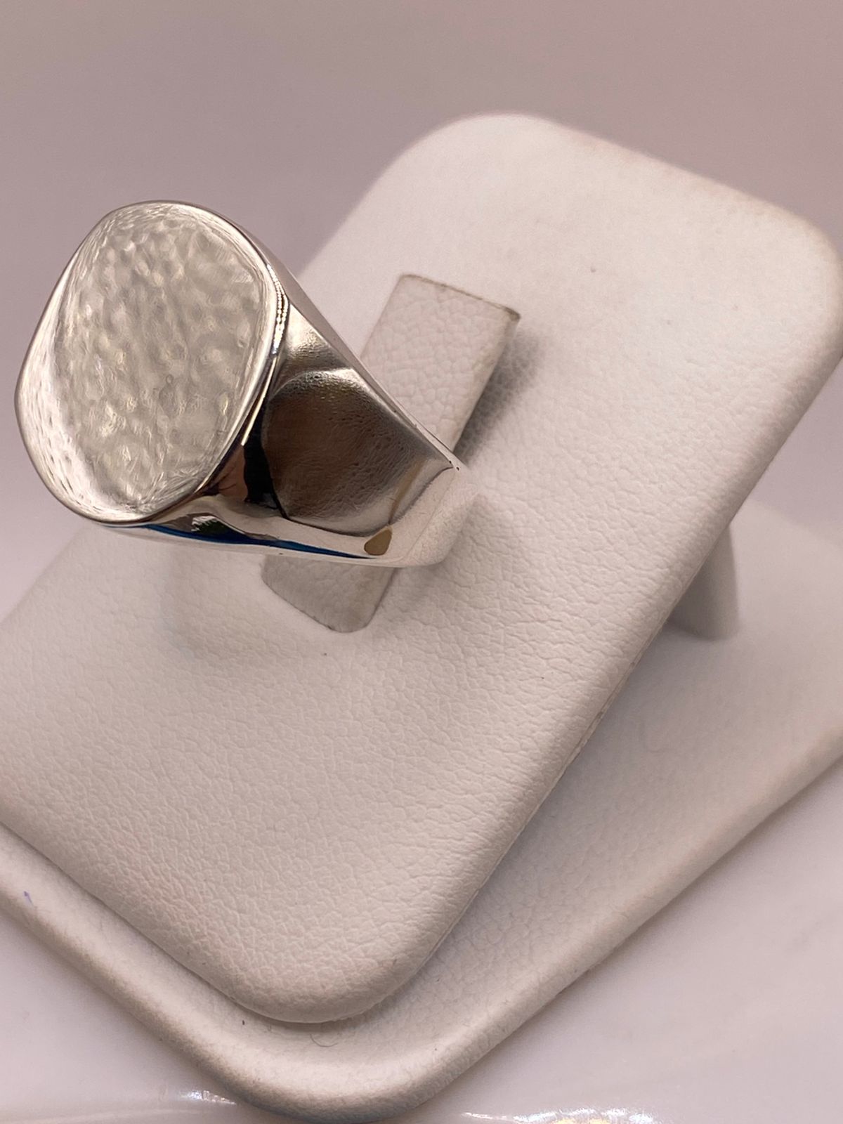 Anillo Sello Artesanal en Plata Liso
