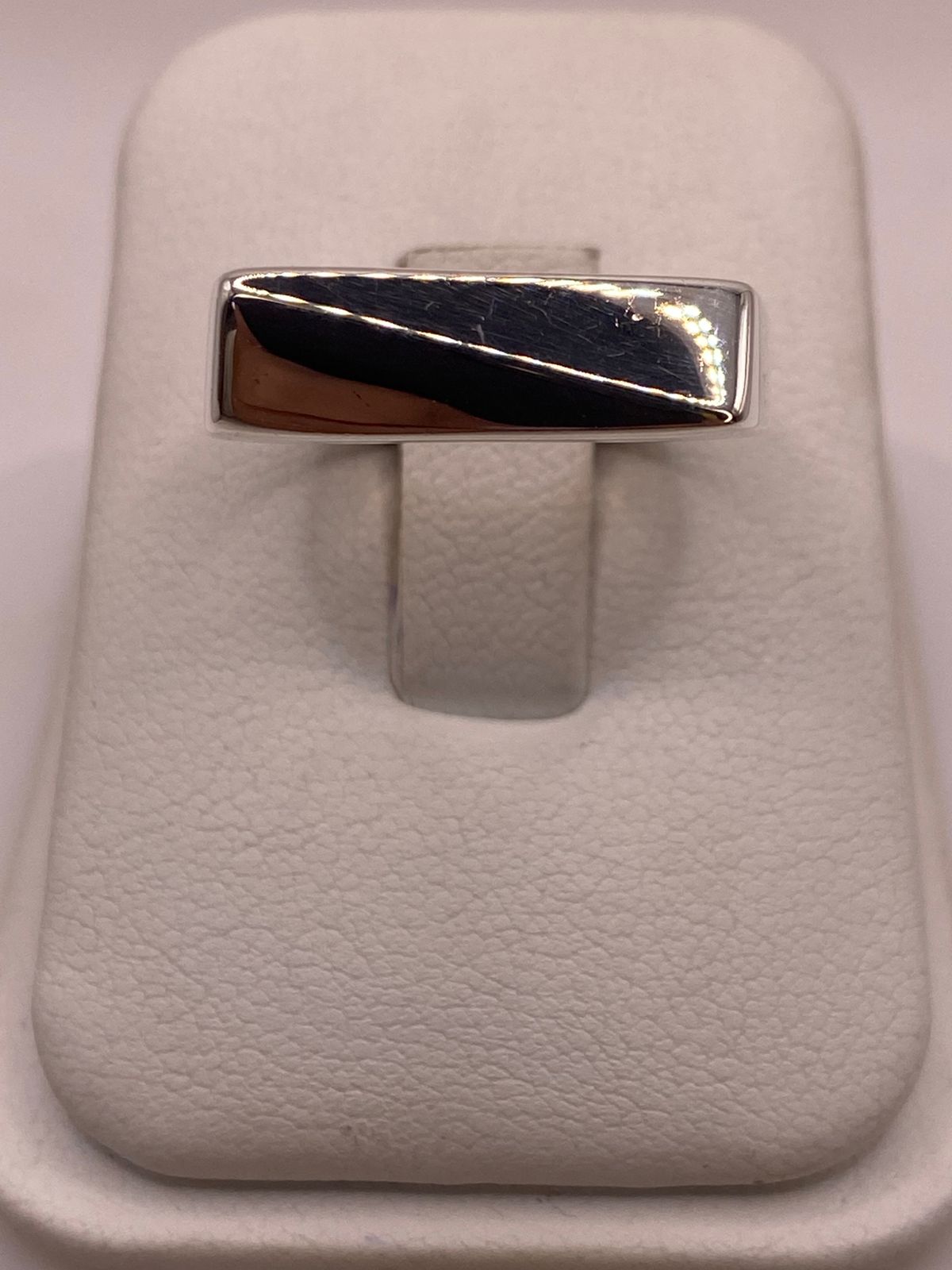 Anillo Sello Rectangular Liso con Corte Diagonal Plata .925