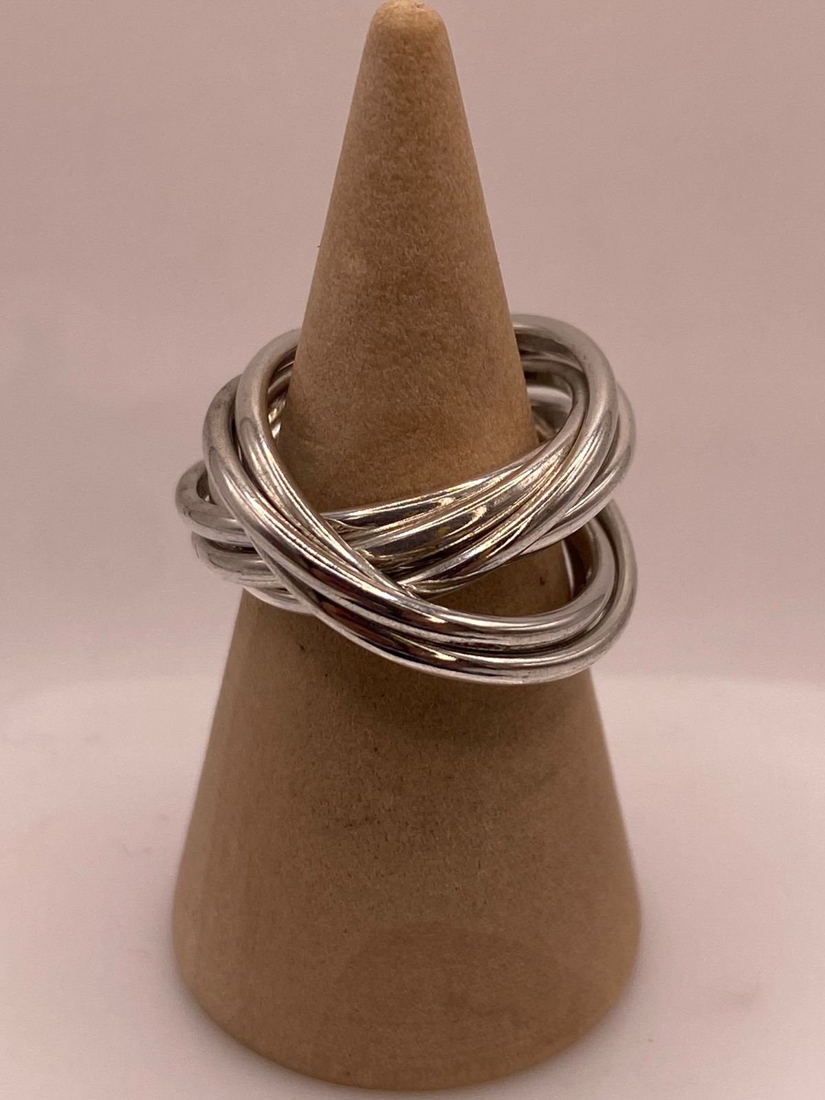 Anillo Semanario de 7 Aros Entrelazados en Plata .925