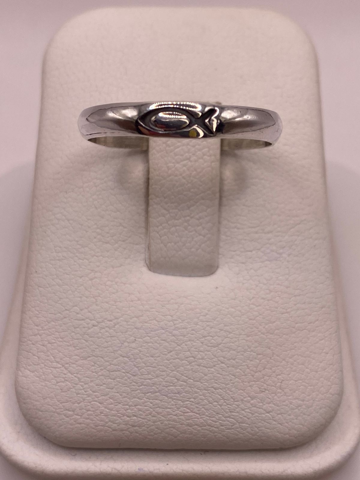 Anillo con Símbolo de Pez (ichthys) en Plata .925
