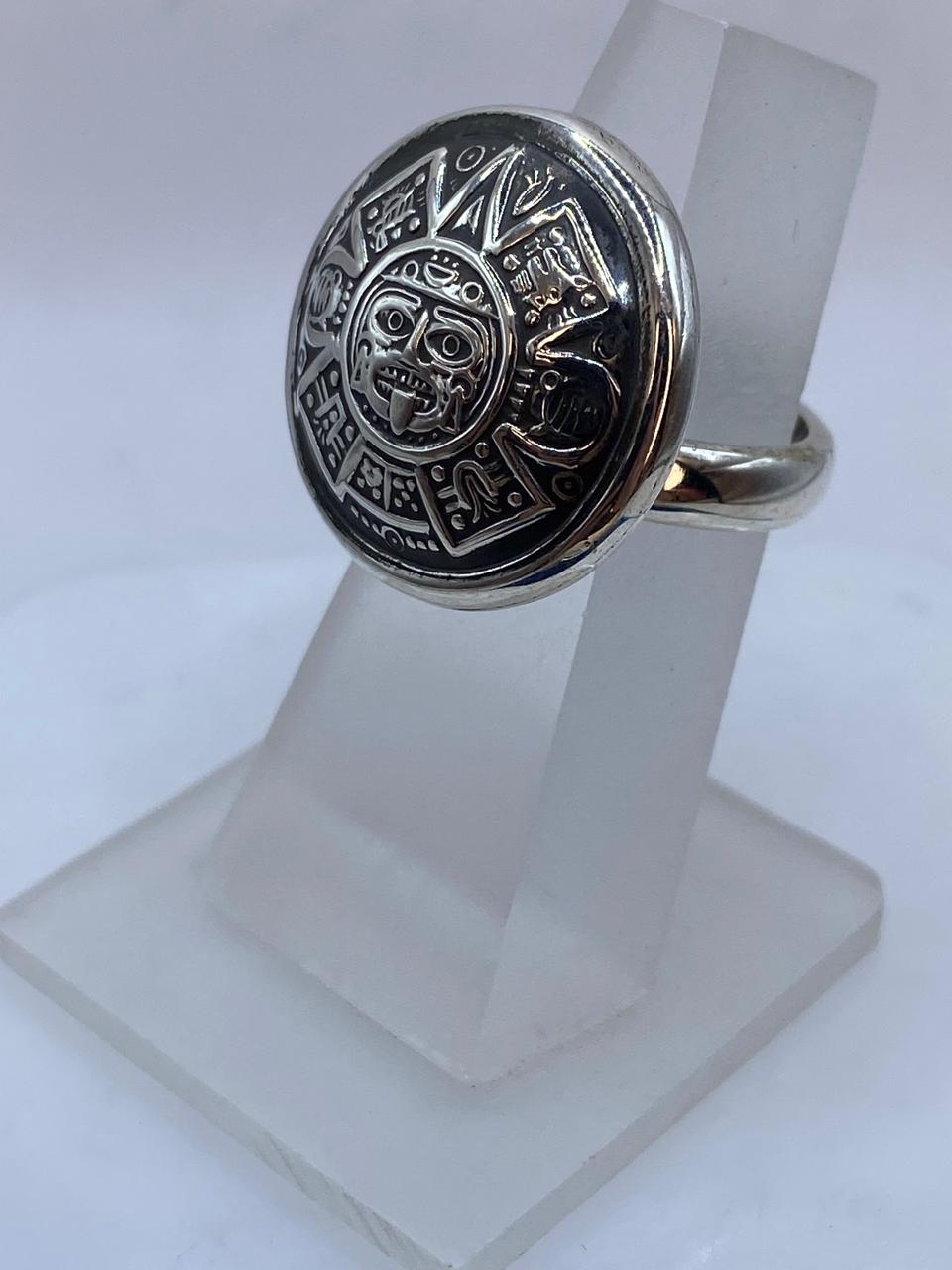 Anillo Sol Azteca en Plata .925 – Diseño Prehispánico Circular Tipo Sello