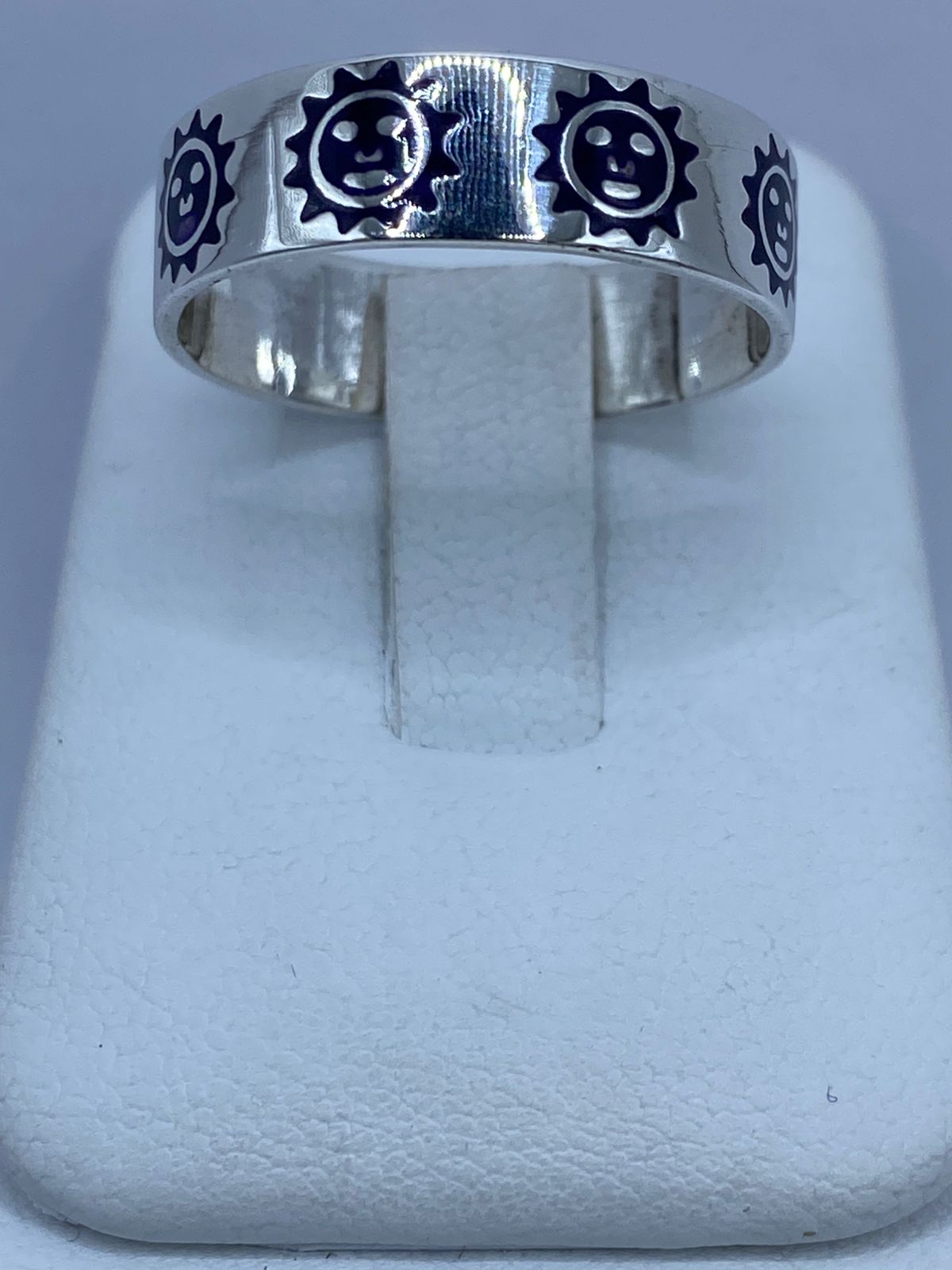 🌞💍 Anillo Soles en Plata .925 con Lápiz Lazuli Morado